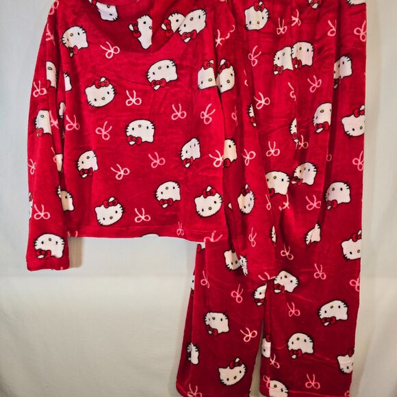 Women's Red and White Hello Kitty Fleece pajama set - Picture 2 of 3